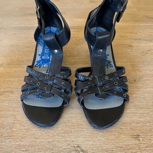 VERACITY Women’s Leather Black Heeled Sandals Sz 6